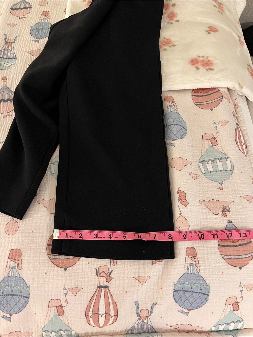 Abercrombie and Fitch Black Trousers - Picture 12 of 12